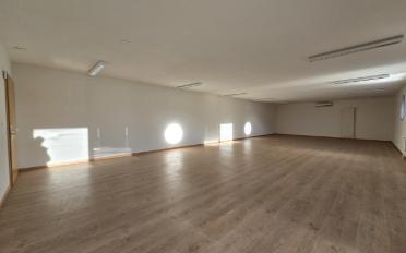 Commercial - image - 3