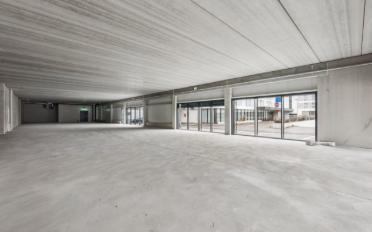 Commercial - image - 3