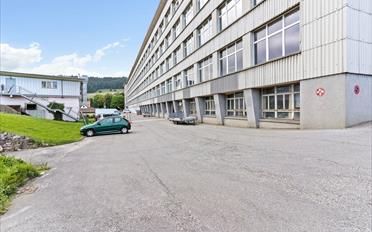 Commercial - image - 5