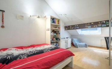 Attic flat 6 rooms - image - 7