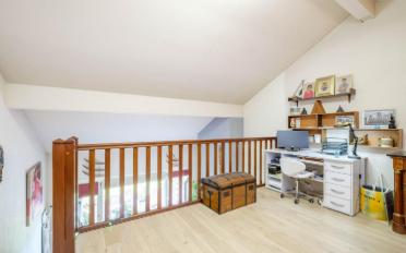 Attic flat 6 rooms - image - 9