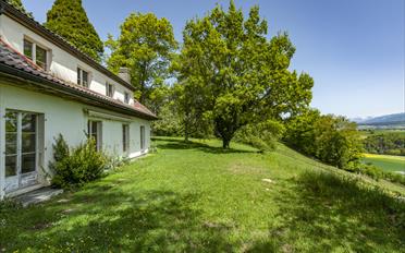 Einfamilienhaus 7.5 Zimmer - image - 1