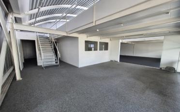 Office - image - 5