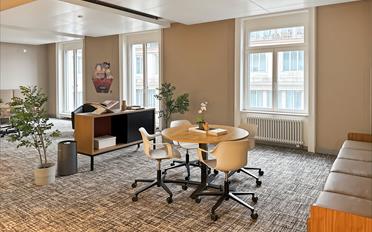Office - image - 5