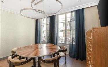 Office - image - 9