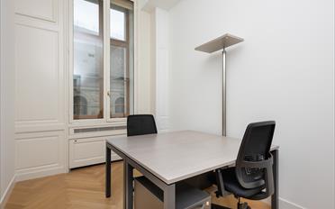 Bureau - image - 1