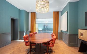 Office - image - 11