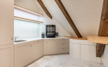 Office - image - 10