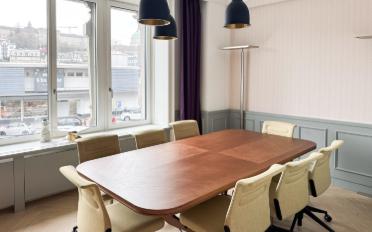 Office - image - 5
