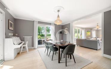 Einfamilienhaus 8.5 Zimmer - image - 3