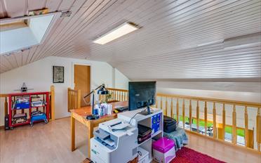 Einfamilienhaus 7.5 Zimmer - image - 11