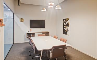 Office - image - 4