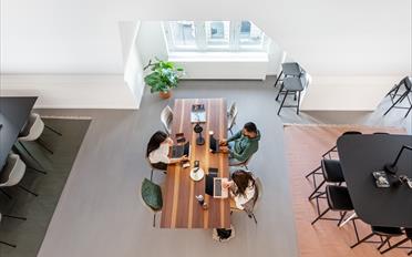 Office - image - 4