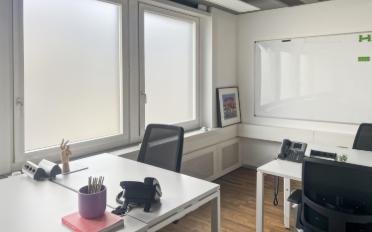 Office - image - 8