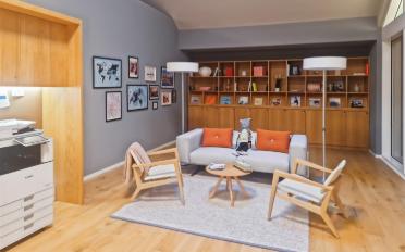 Office - image - 1