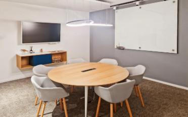 Office - image - 5