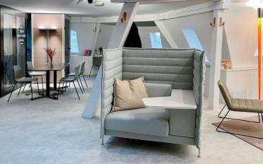 Office - image - 1