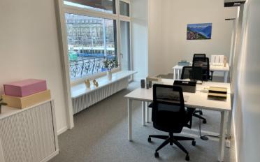 Bureau - image - 10