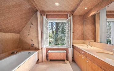 Single house 14 rooms - image - 7