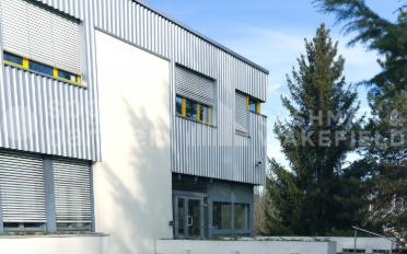 Commercial - image - 10