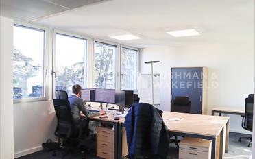 Office - image - 7