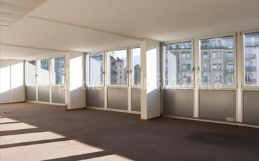 Office - image - 6