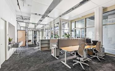 Office - image - 9