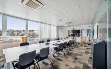 Office - image - 4