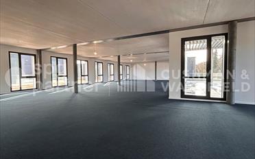 Office - image - 6