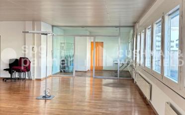 Office - image - 7