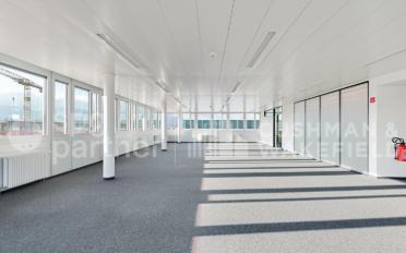 Office - image - 8