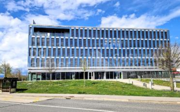 Office - image - 1