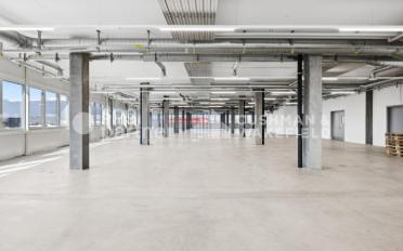 Commercial - image - 3