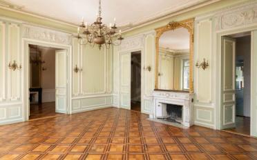 Office - image - 9