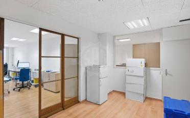 Office - image - 5