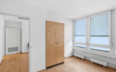 Office - image - 9