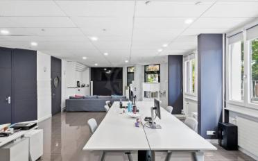 Office - image - 3
