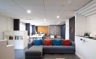 Office - image - 9