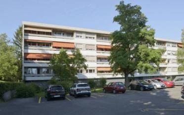 offener Parkplatz - image - 1