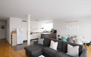 Apartment 5 rooms - image - 3