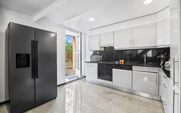 Immeuble résidentiel - image - 1
