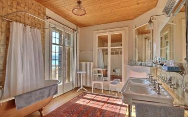 Single house 15 rooms - image - 10