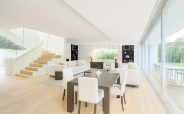 Maison 10 pièces - image - 2
