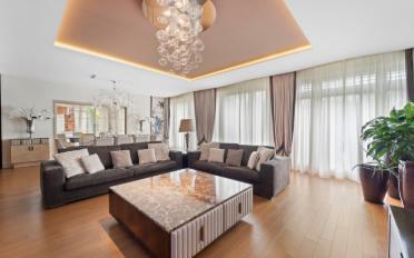 Wohnung 6.5 Zimmer - image - 6