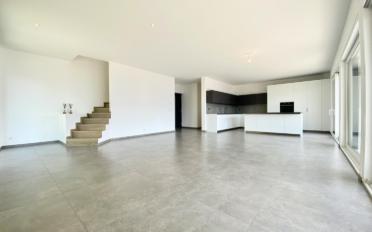 Villa 5.5 Zimmer - image - 1