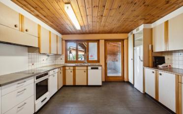 Einfamilienhaus 9.5 Zimmer - image - 3