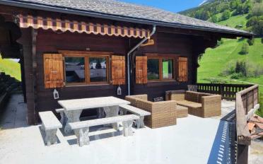 Chalet 5.5 rooms - image - 5