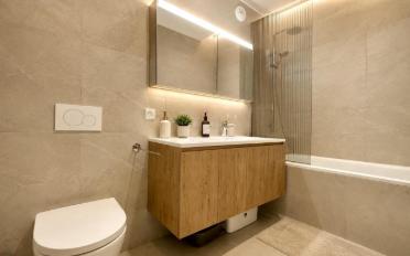 Apartment 4 rooms - image - 5