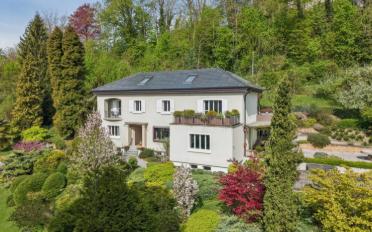 Maison 8.5 pièces - image - 1