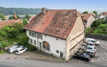 Mixed use property - image - 1